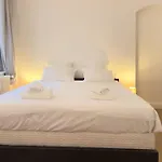 3br - Faubourg St Honore - Concorde شقة