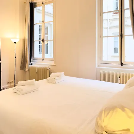 Penbed - 3br - Faubourg St Honore - Concorde * 巴黎