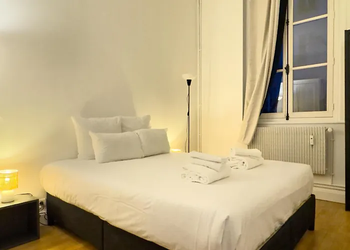 Penbed - 3br - Faubourg St Honore - Concorde * 巴黎